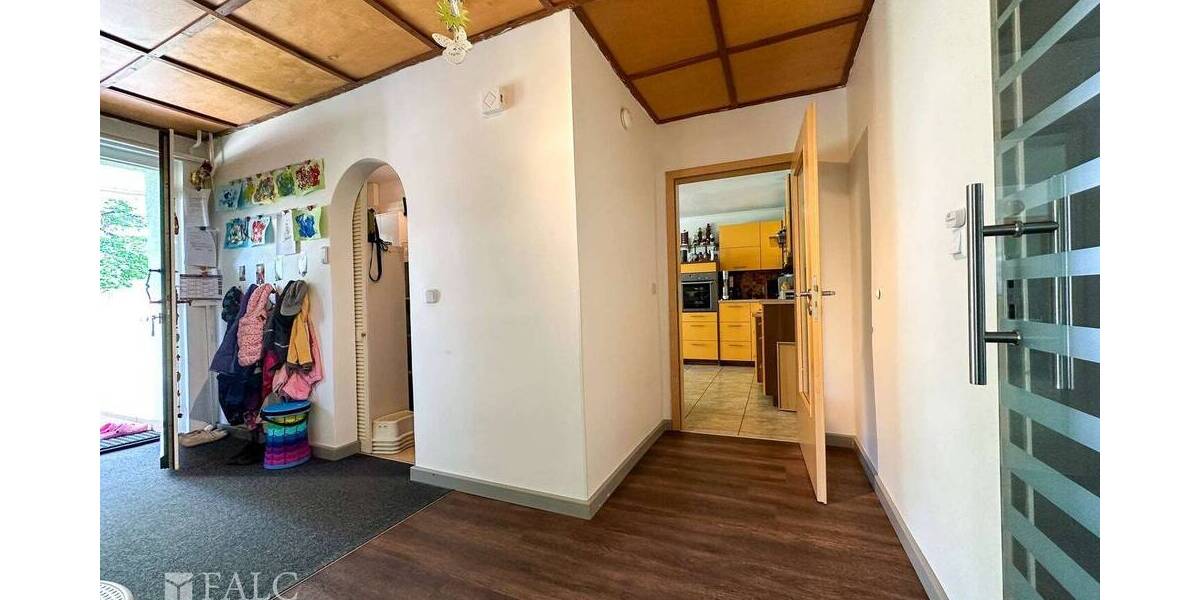 Einfamilienhaus Ankershagen Friedrichsfelde - 9 Zimmer, 256 m&sup2;, 420.000&euro; | Angebot:25668634