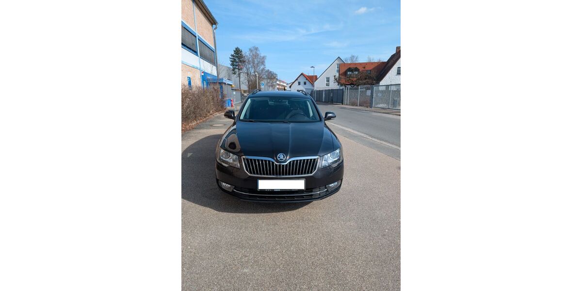 Skoda Superb 235.000 km 9.500 &euro; Feucht 90537