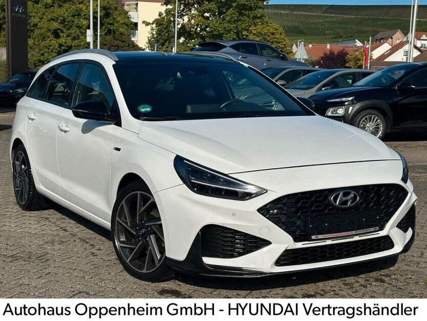 i30
