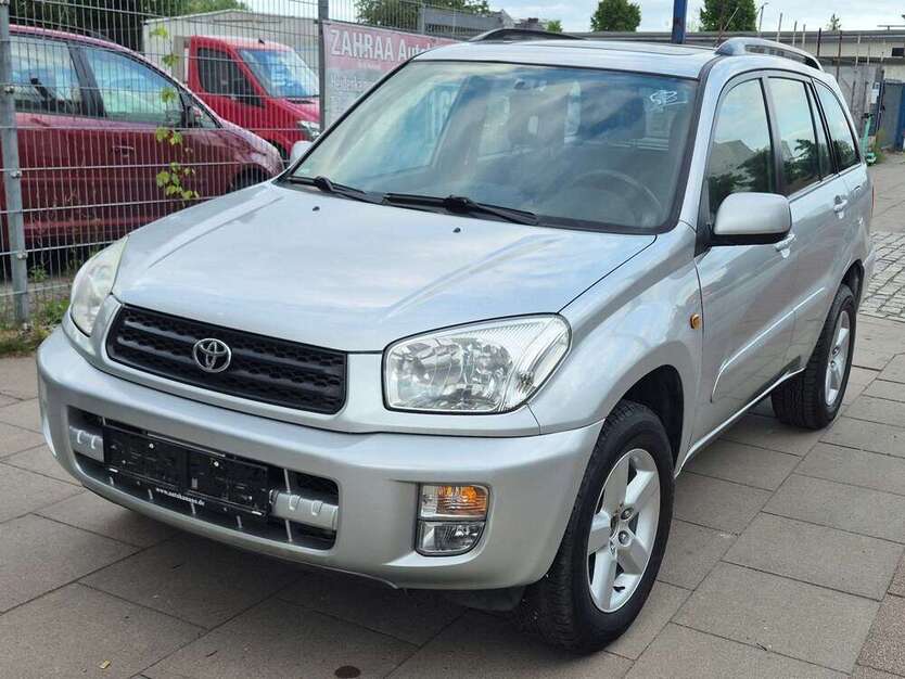 RAV 4