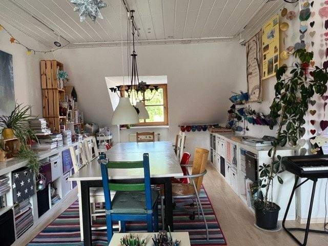 Einfamilienhaus Burg Stargard - 1 Zimmer, 320 m&sup2;, 399.000&euro; | Angebot:25747571