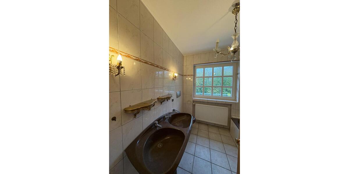 Haus zu vermietenBesichtigung: 27.12. um 14:00 Uhr 5 zimmer