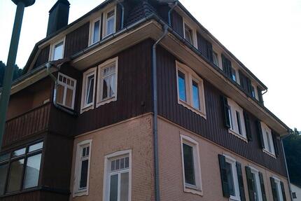 Haus Bad Wildbad - 8 Zimmer, 240 m&sup2;, 315.000&euro; | Angebot:26210693