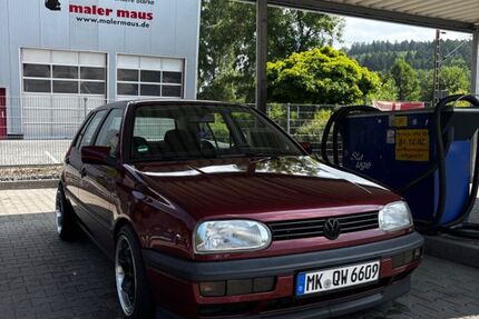 VW Golf 135.000 km 2.800 &euro; Plettenberg 58840