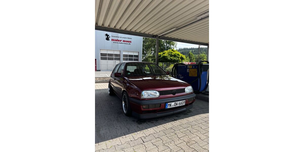 VW Golf 135.000 km 2.800 &euro; Plettenberg 58840