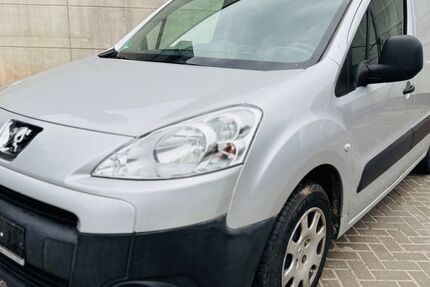 Peugeot Partner 70.000 km 6.990 &euro; Merzig 66663