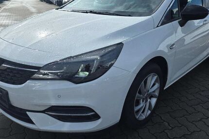 Opel Astra 54.400 km 15.690 &euro; Bad Segeberg 23795