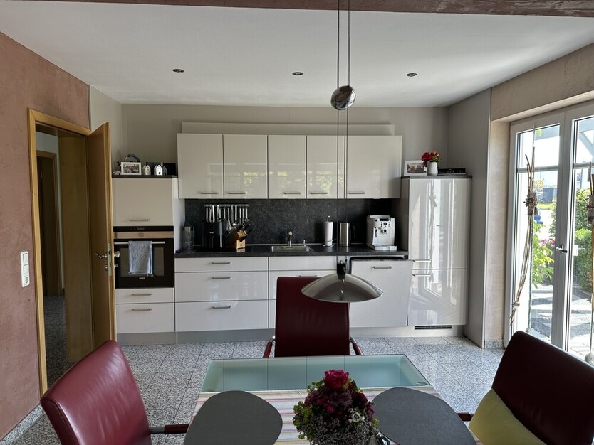 Großzügiges Wohnen und Arbeiten vereint Einfamilienwohnhaus mit Gewerbeeinheit! zimmer