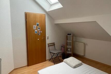Wohnen auf Zeit Leipzig Nord - 13 Zimmer, 90 m&sup2;, 420&euro; | Angebot:26399495