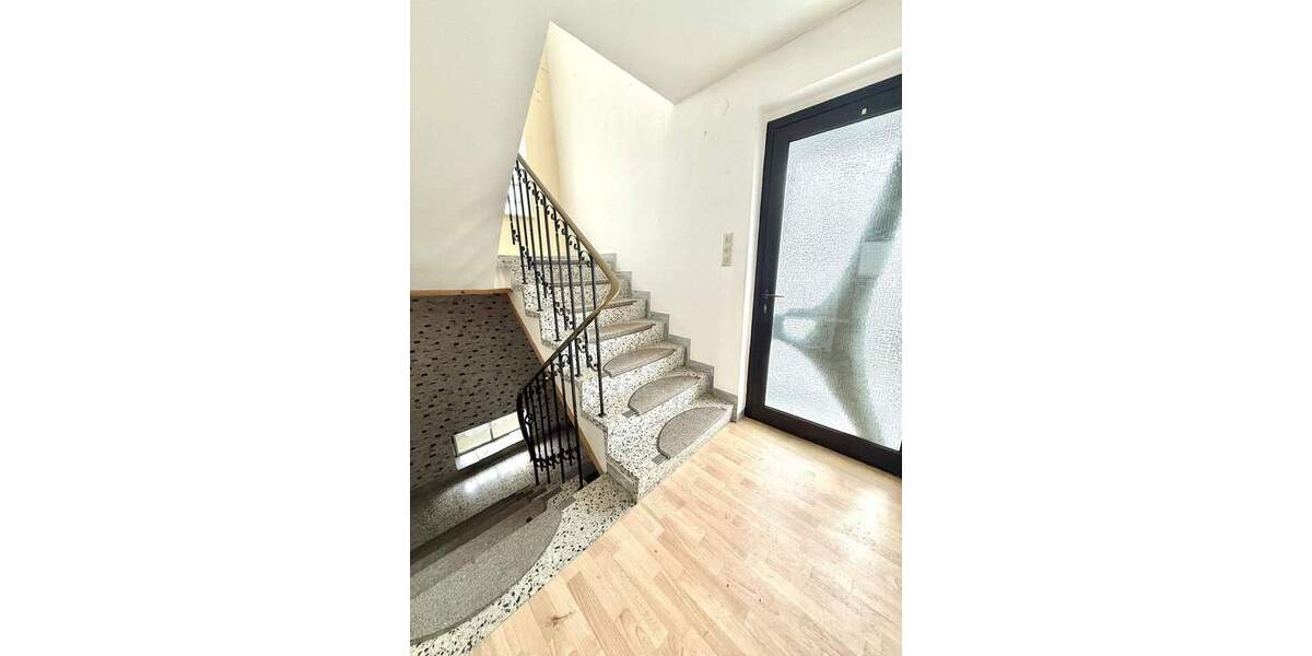 Einfamilienhaus Vohenstrauß Altenstadt - 6 Zimmer, 121 m&sup2;, 165.000&euro; | Angebot:25697489