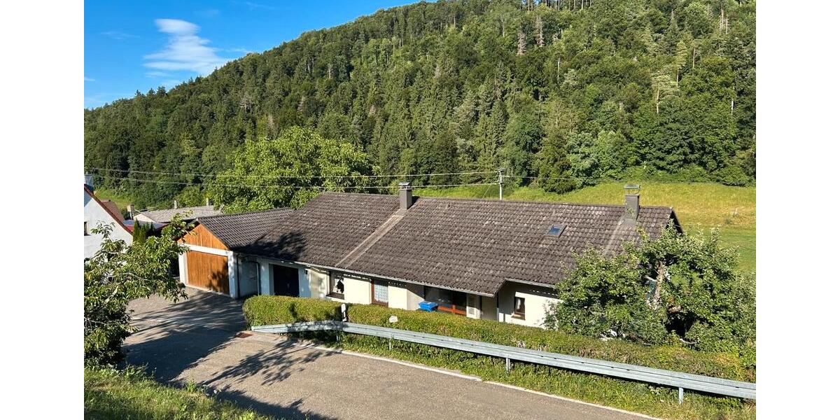 Einfamilienhaus Sulz am Neckar - 8 Zimmer, 190 m&sup2;, 390.000&euro; | Angebot:26983994