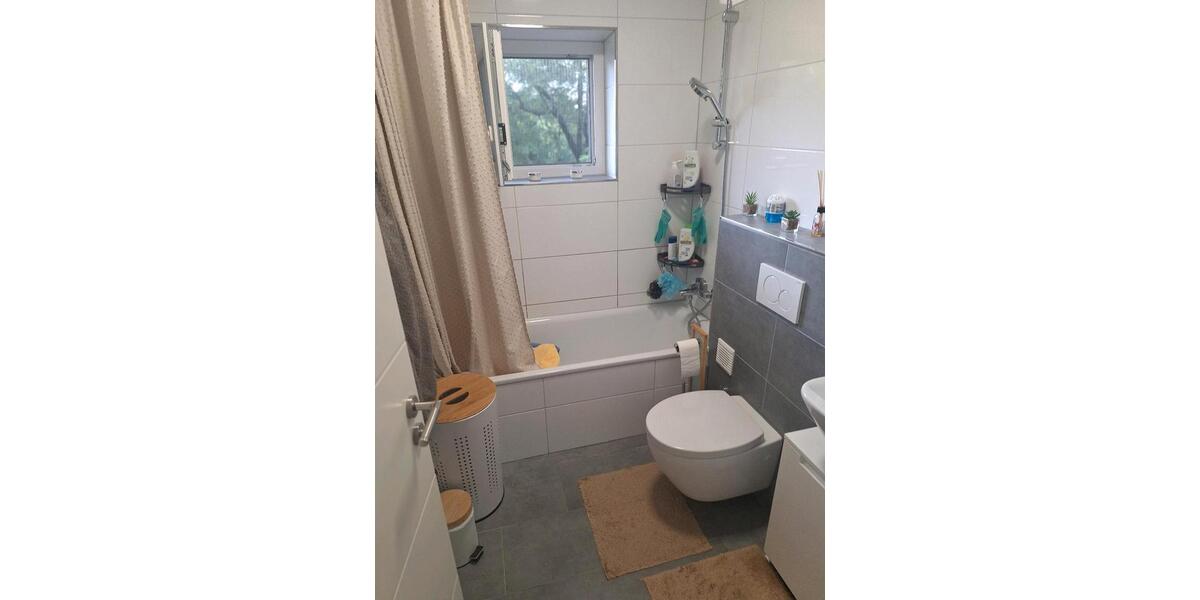 Etagenwohnung Wesel - 3.5 Zimmer, 68 m&sup2;, 170.000&euro; | Angebot:27076077