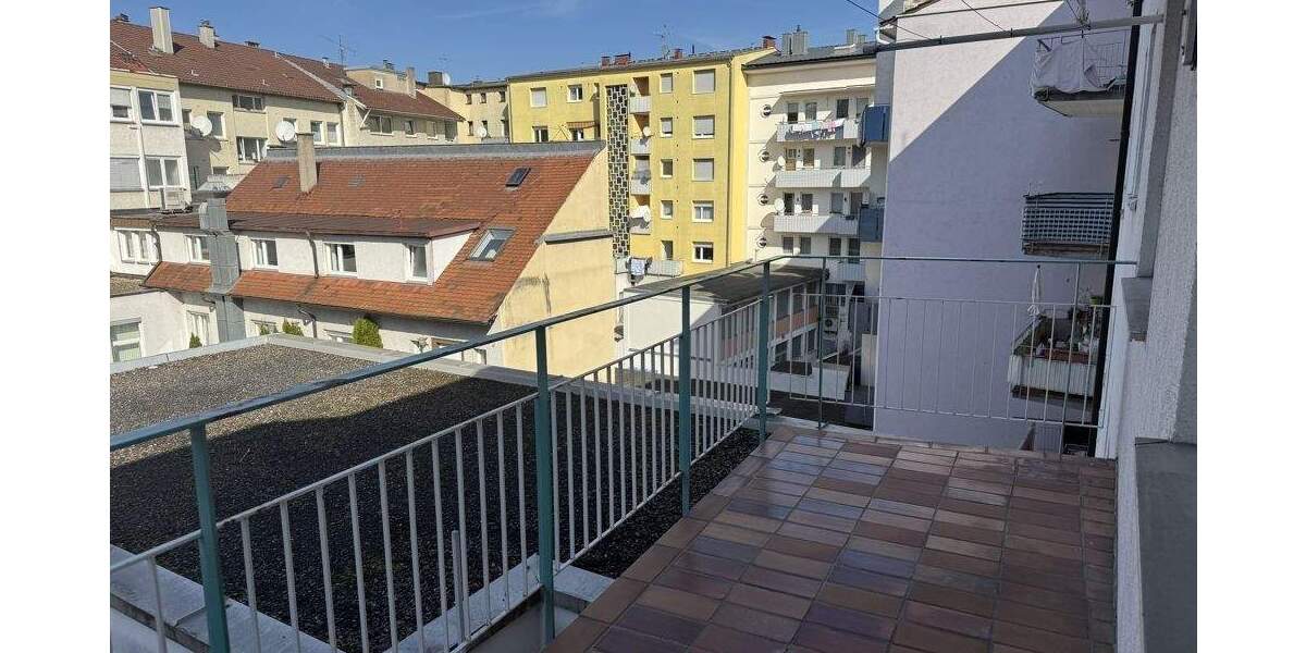 Etagenwohnung Pforzheim Südweststadt - 2 Zimmer, 65 m&sup2;, 750&euro; | Angebot:25390324