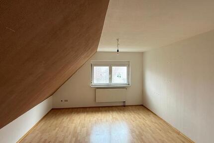 Haus Gebsattel - 7 Zimmer, 180 m&sup2;, 550.000&euro; | Angebot:26184225