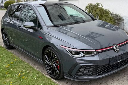 VW Golf 59.000 km 26.599 &euro; Horgenzell 88263