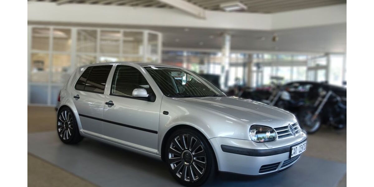 VW Golf 213.551 km 1.350 &euro; Stralsund 18435