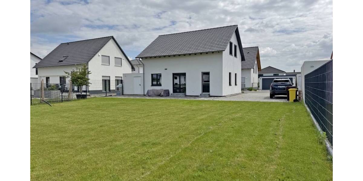 Einfamilienhaus Eilenburg - 4 Zimmer, 117 m&sup2;, 448.000&euro; | Angebot:26696919