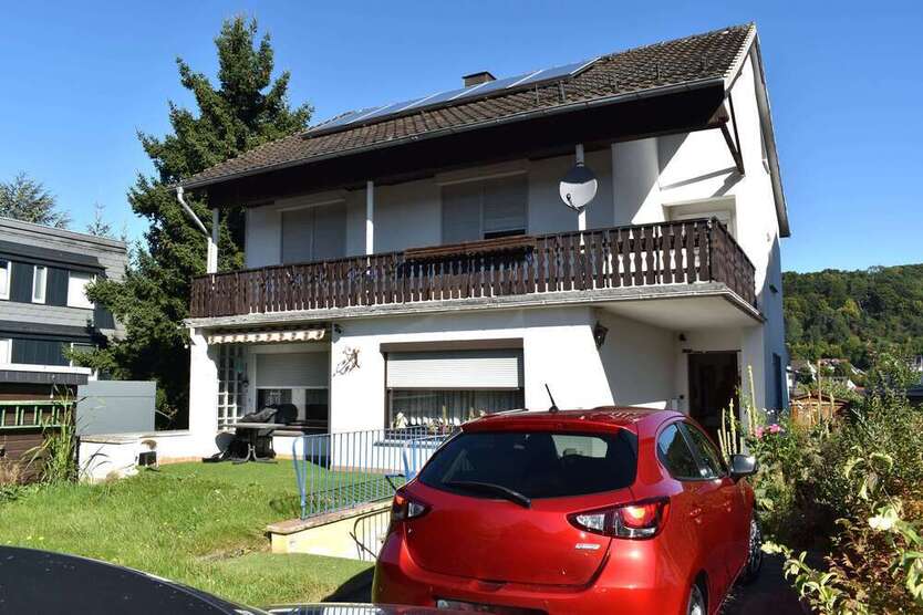 Haus zum Kaufen in Altenbeken 250.000 € 168 m²