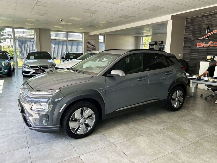 Hyundai KONA 35.836 km 16.499 € Erlensee 63526