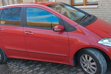 Mercedes-Benz A 180 110.100 km 2.000 &euro; Borchen 33178