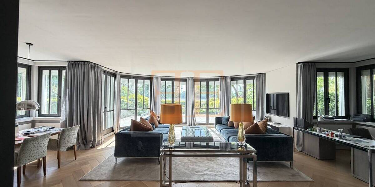 Ein Diamant an besonderer Adresse: luxuriöse Wohnrarität mit Alsterblick - Terrassenwohnung Hamburg Uhlenhorst | Angebot:26688135