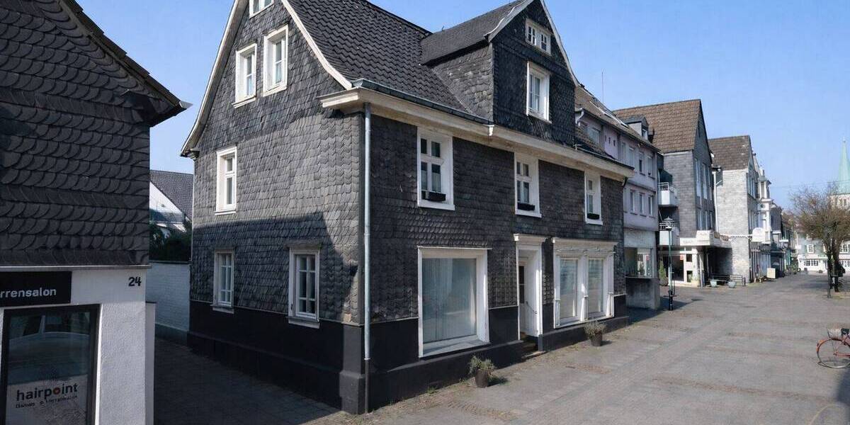 Mehrfamilienhaus, Wohnhaus Solingen / Wald Wald - 8 Zimmer, 140 m&sup2;, 299.000&euro; | Angebot:26694540