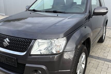Suzuki Grand Vitara 145.000 km 3.550 &euro; Gotha 99867