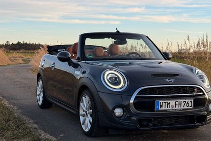 Mini Cooper S Cabrio 49.000 km 21.790 &euro; Esens 26427