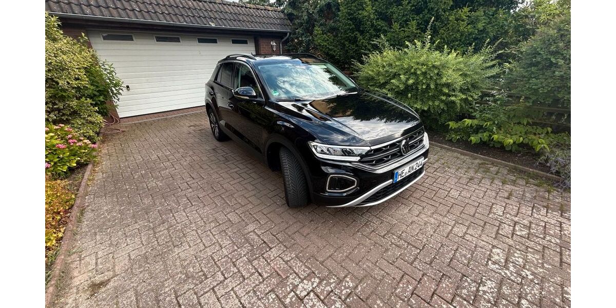 VW T-Roc 18.600 km 28.900 &euro; Lehre 38165