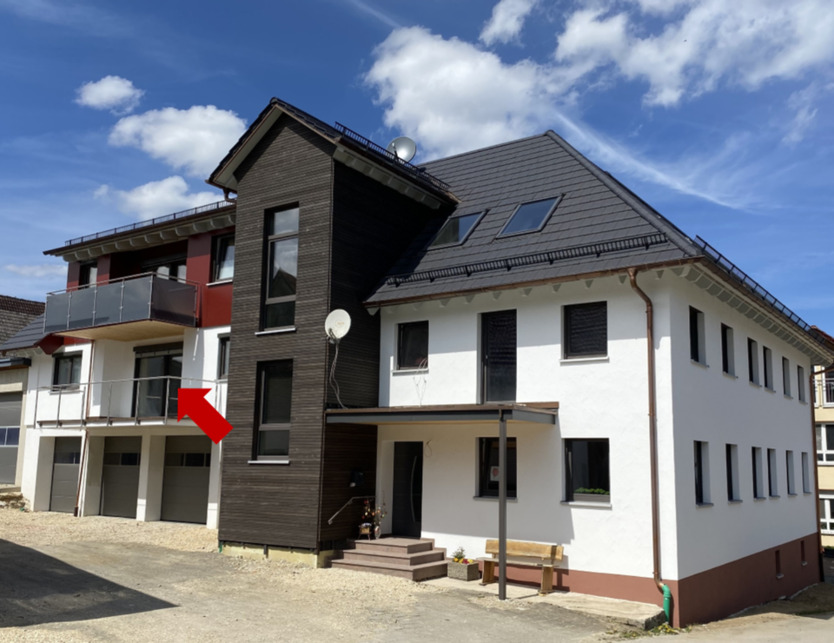 Erstbezug 3-Zimmer-Wohnung mit Balkon und EBK in Neenstetten