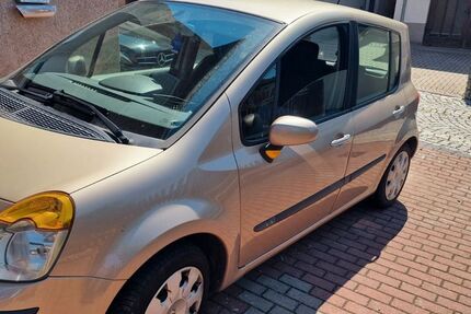 Renault Clio 67.500 km 2.200 &euro; Herleshausen 37293