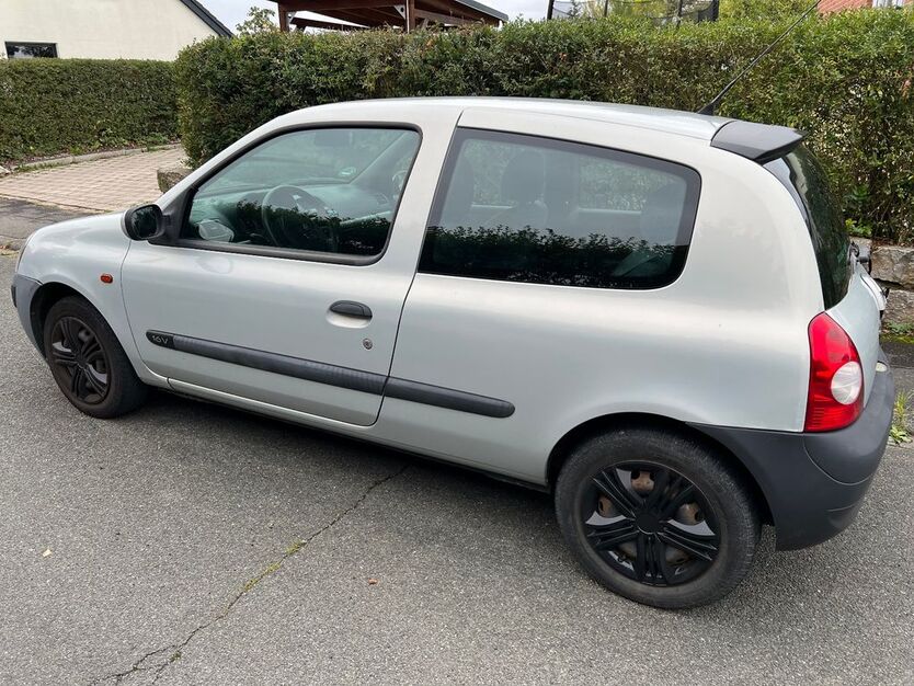 Renault Clio 130.250 km 600 € Höchstadt 91315