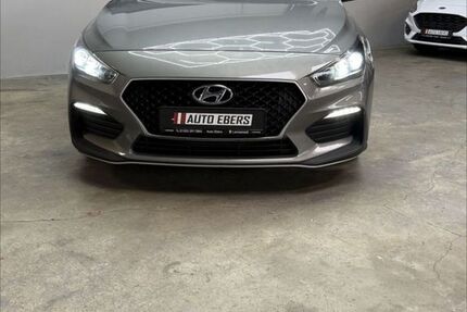 Hyundai i30 57.000 km 13.999 &euro; Lennestadt 57368