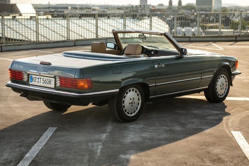 Mercedes-Benz SL 560 163.000 km 36.000 € Köln 50667