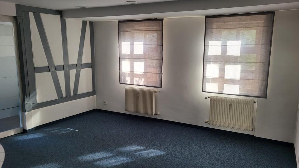 Gewerbeobjekt Jungingen - 500&euro; | Angebot:18945188