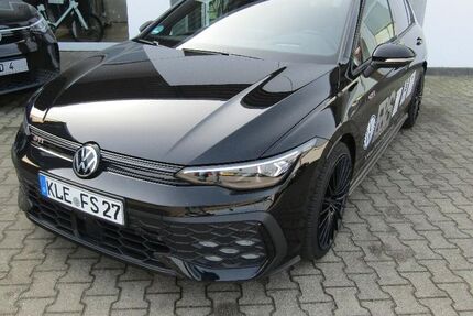 VW Golf 10.000 km 42.950 &euro; Emmerich am Rhein 46446