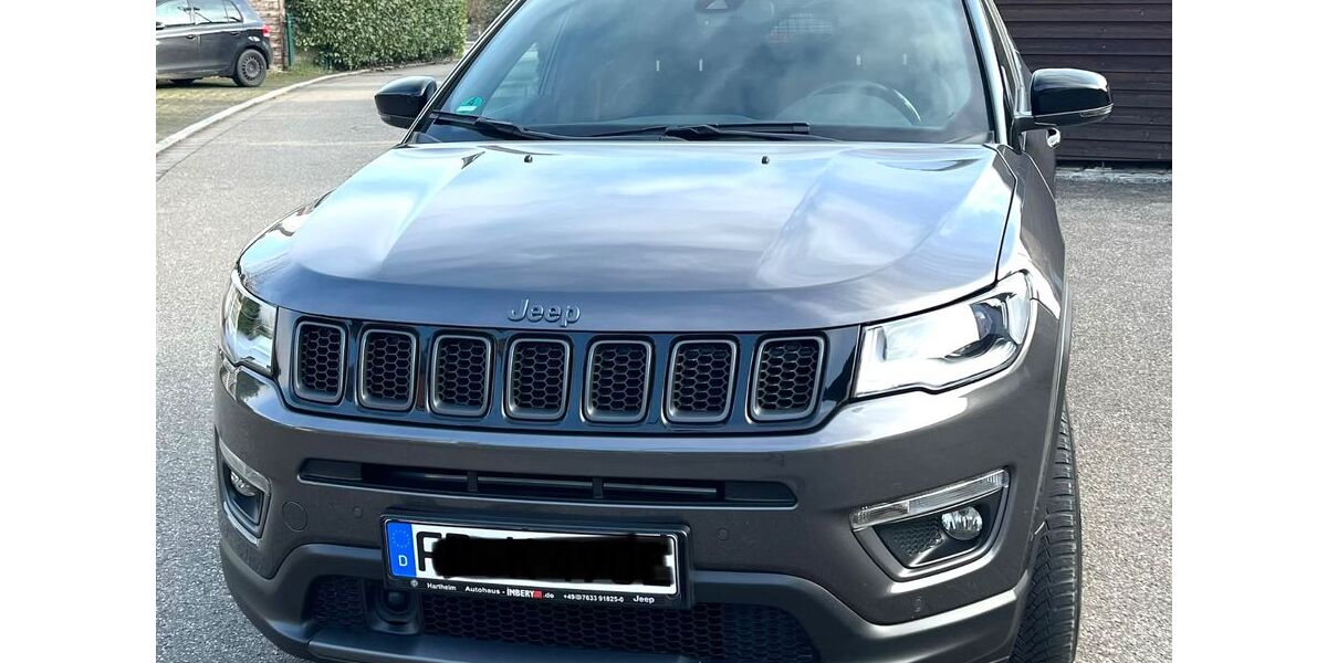 Jeep Compass 62.000 km 19.900 &euro; Neuenburg 79395