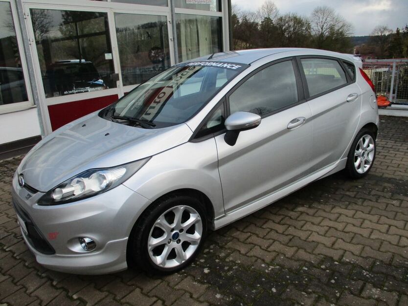 Ford Fiesta 121.000 km 5.980 € Rügland 91622