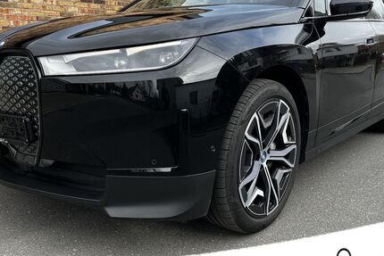 BMW iX 48.000 km 49.999 &euro; Steinbach-Hallenberg OT Viernau 98587