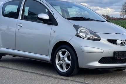 Toyota Aygo (X) 166.000 km 2.700 &euro; Fellbach 70736