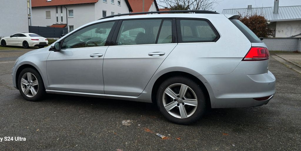 VW Golf 305.300 km 5.800 &euro; Germersheim 76726