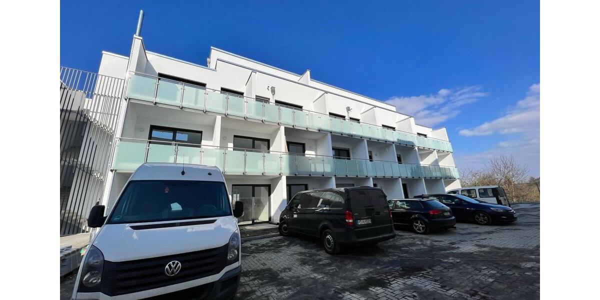 Wunderschöne 3 Zimmer Penthouse Wohnung in Dutenhofen 3 zimmer