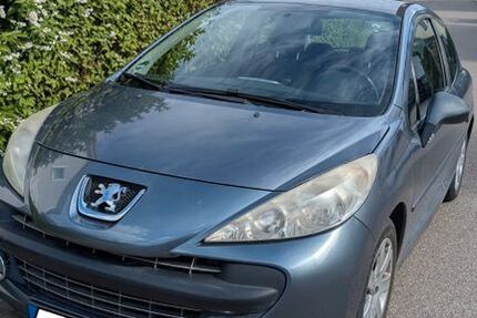 Peugeot 207 190.000 km 1.150 &euro; München 80687