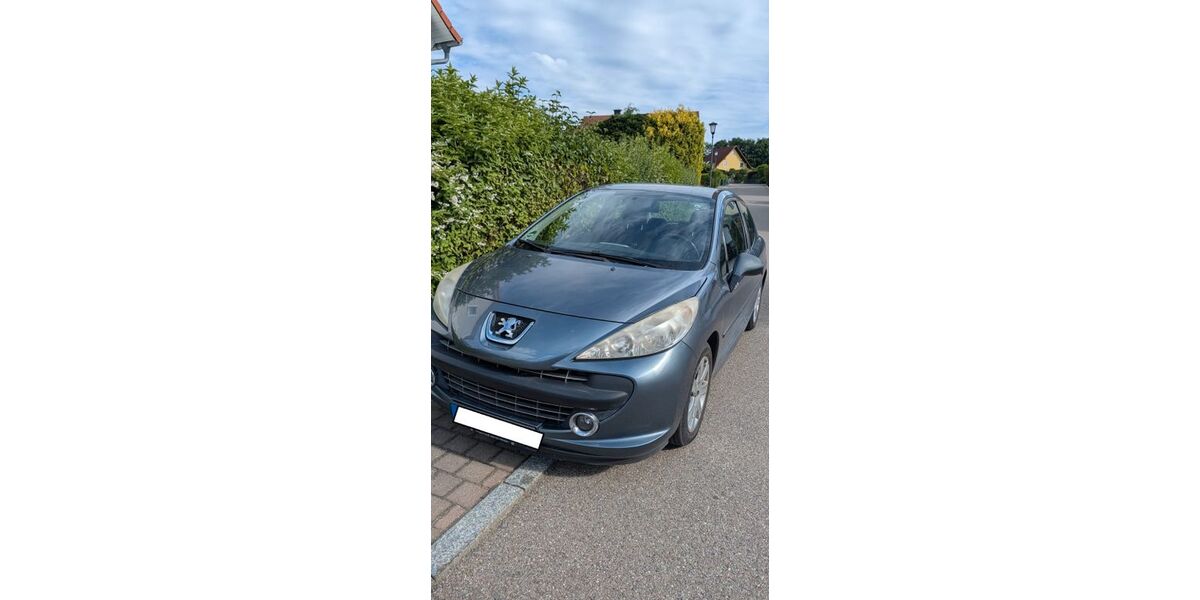 Peugeot 207 190.000 km 1.150 &euro; München 80687