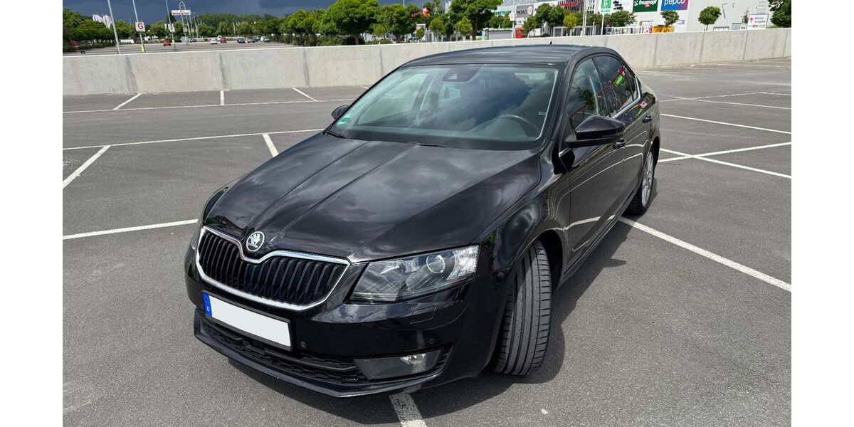 Skoda Octavia 180.500 km 9.500 &euro; Rangsdorf 15834