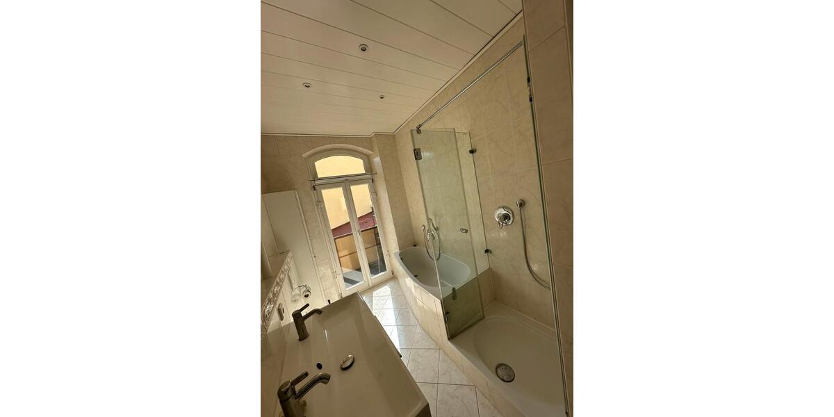 Etagenwohnung Nürnberg Rabus - 5 Zimmer, 122 m&sup2;, 489.000&euro; | Angebot:27116887