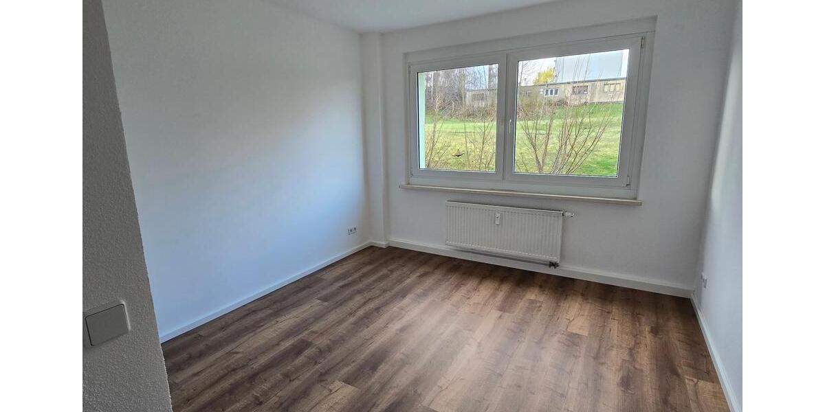Etagenwohnung Grimma - 4 Zimmer, 60 m&sup2;, 306&euro; | Angebot:26273702