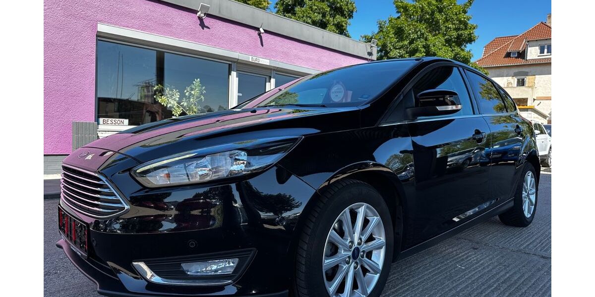 Ford Focus 104.036 km 10.880 &euro; Kabelsketal OT Gröbers 06184