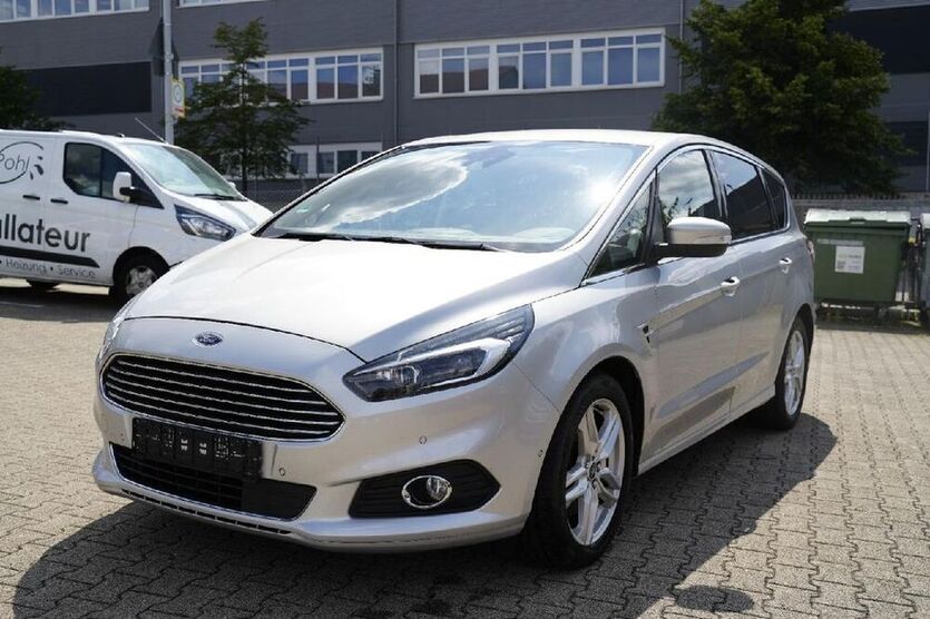 S-Max