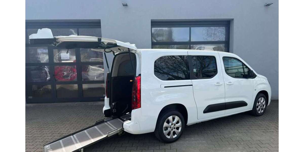 Opel Combo 95.000 km 27.950 &euro; Würzburg 97084